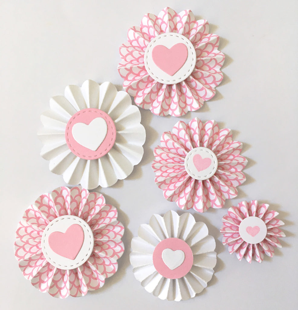 Rosettes: How to Make a Solid Center Rosette 